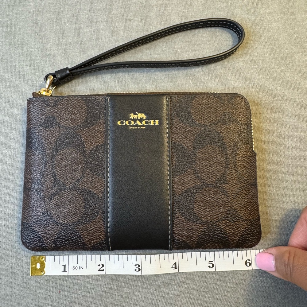 Coach Corner Zip Wristlet